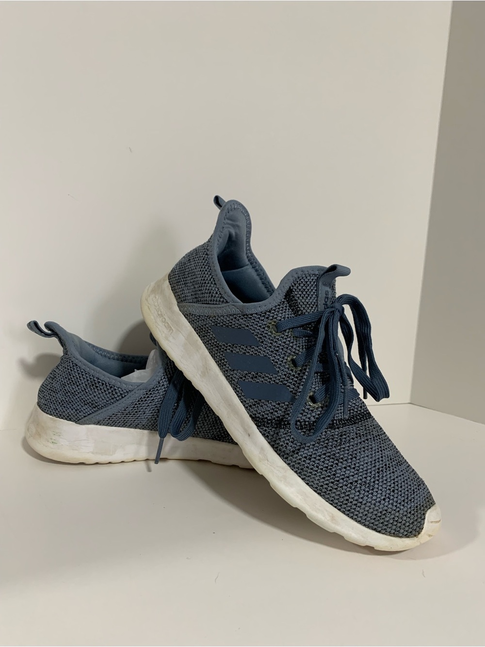 adidas cloudfoam Women's Blue Knit Sneakers 323